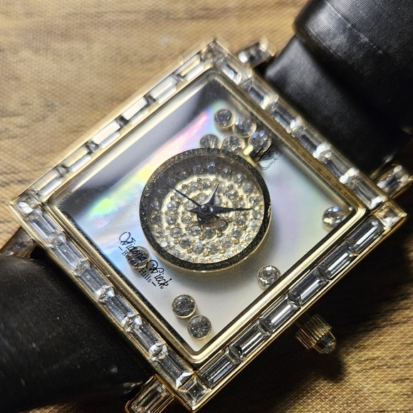 Victoria Wieck Watch W/Floating Stones main image 4